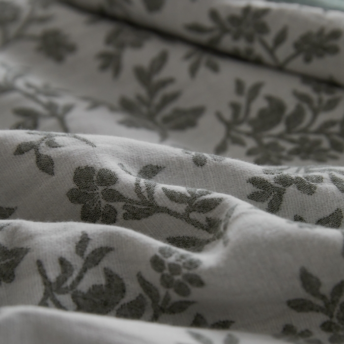 91家纺网 家纺一手货源 找家纺 梦享生活家居 2023新款双层纱色织提花夏被四件套 枝上花-绿