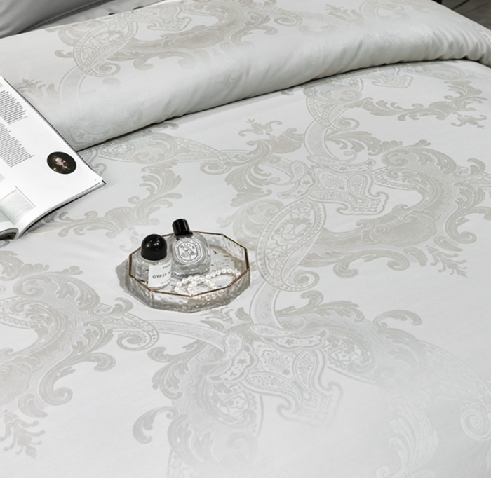 91家纺网 家纺一手货源 找家纺 国家标准 100%桑蚕丝黄金茧夏凉被空调被春秋被冬被蚕丝子母被纯棉 高端蚕丝被子