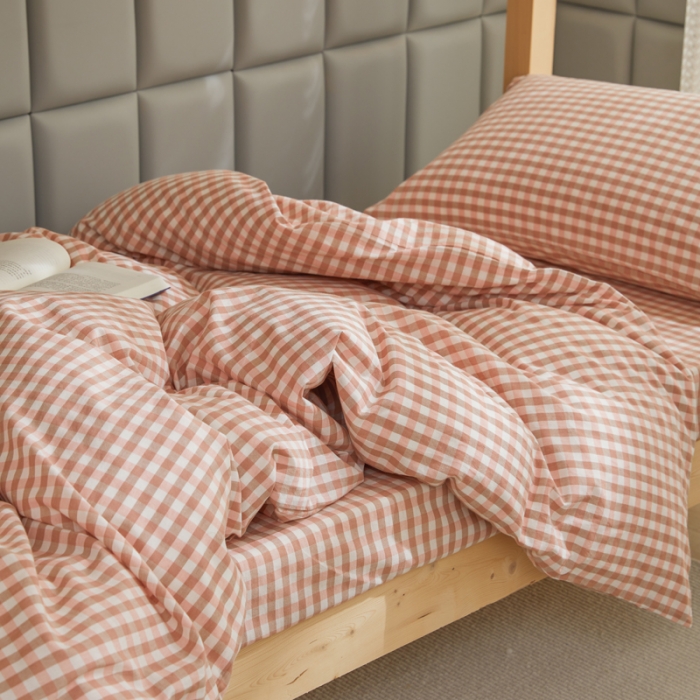 91家纺网 家纺一手货源 找家纺 柠萌 A类全棉色织水洗棉简约条纹格子学生季宿舍上下铺三件套 玉小格