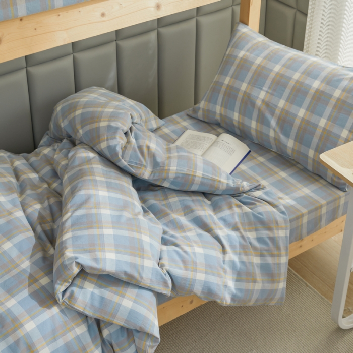 91家纺网 家纺一手货源 找家纺 柠萌 A类全棉色织水洗棉简约条纹格子学生季宿舍上下铺三件套 遇见兰格