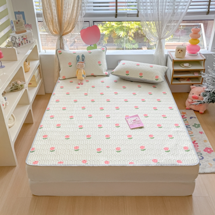 91家纺网 家纺一手货源 找家纺 （总）慕尚 2025新款乳胶凉席水洗棉夏被三件套四件套