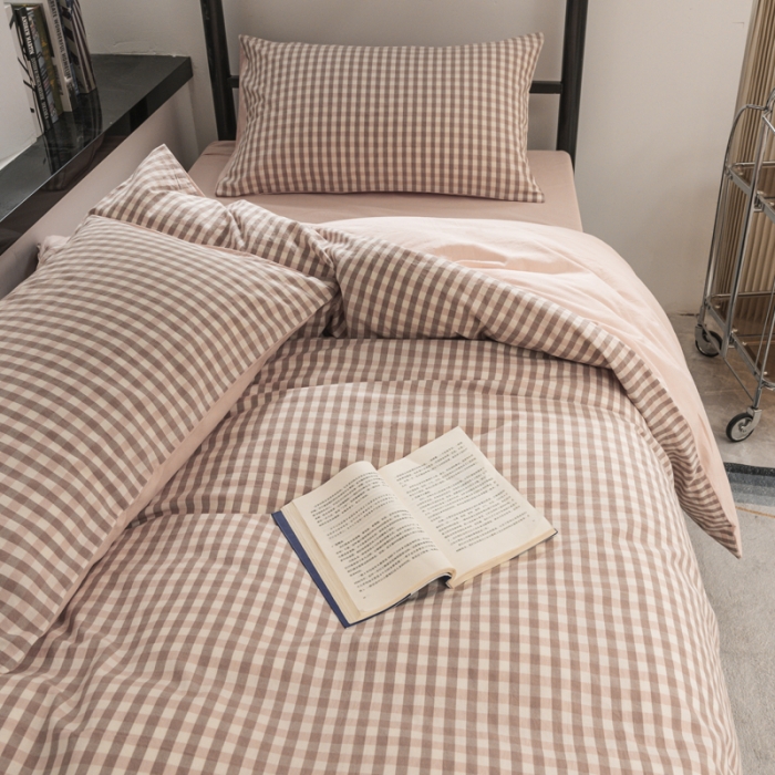 91家纺网 家纺一手货源 找家纺 柠萌 2025新款A类色织水洗棉学生简约上下铺宿舍三件套 蜜粉格