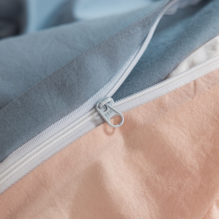 91家纺网 家纺一手货源 找家纺 柠萌 2025新款A类色织水洗棉学生简约上下铺宿舍三件套 浅蓝粉