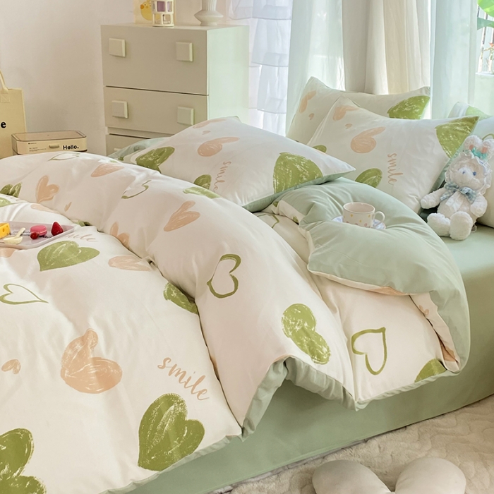 91家纺网 家纺一手货源 找家纺 慕尚家纺 2025新款A类超柔双层水洗四件套 涂鸦爱心