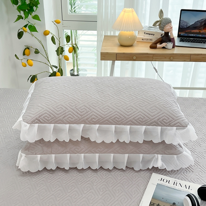 91家纺网 家纺一手货源 找家纺 梦舒羽2025新款夹棉花边双人枕套单人加厚短款枕芯套 浅灰