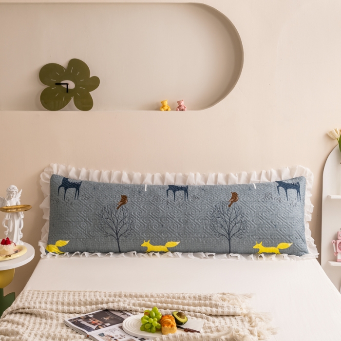 91家纺网 家纺一手货源 找家纺 梦舒羽2025新款夹棉花边双人枕套单人加厚长款枕芯套 草丛鹿