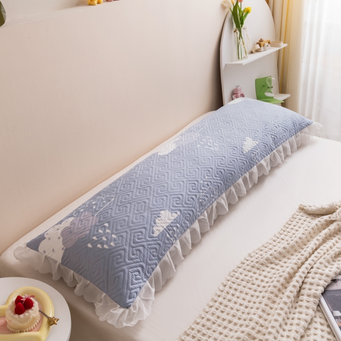 91家纺网 家纺一手货源 找家纺 梦舒羽2025新款夹棉花边双人枕套单人加厚长款枕芯套 撒娇云