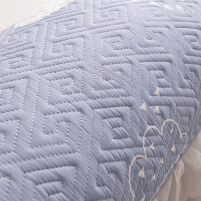 91家纺网 家纺一手货源 找家纺 梦舒羽2025新款夹棉花边双人枕套单人加厚长款枕芯套 撒娇云