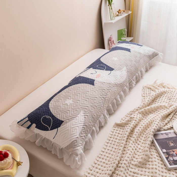 91家纺网 家纺一手货源 找家纺 梦舒羽2025新款夹棉花边双人枕套单人加厚长款枕芯套 月亮宝宝