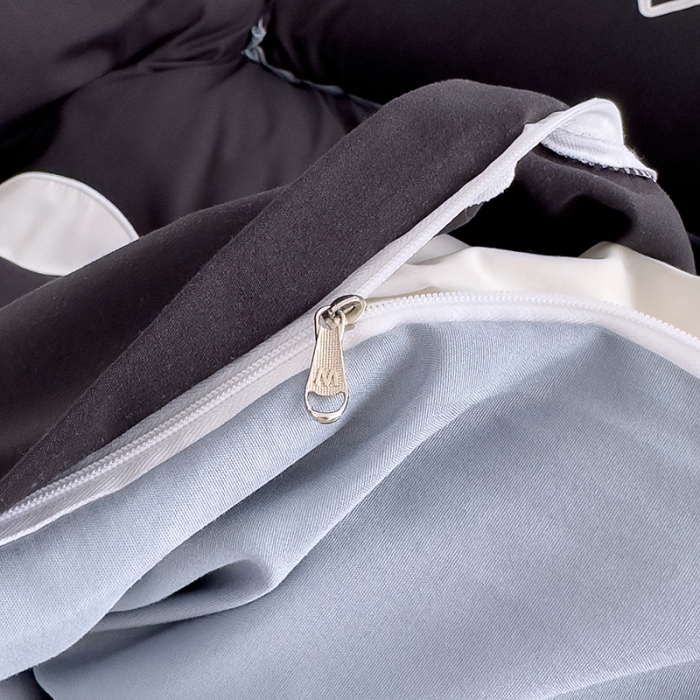 91家纺网 家纺一手货源 找家纺 曼谷 贴布绣四件套小怪兽柔软磨毛床上用品水洗棉套件 小怪兽-黑糖海盐