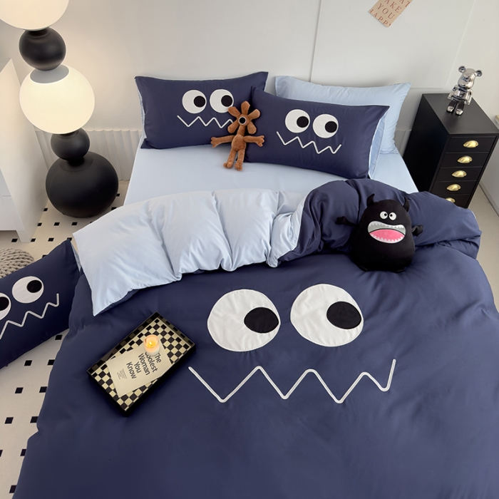 91家纺网 家纺一手货源 找家纺 曼谷 贴布绣四件套小怪兽柔软磨毛床上用品水洗棉套件 小怪兽-可可浅蓝