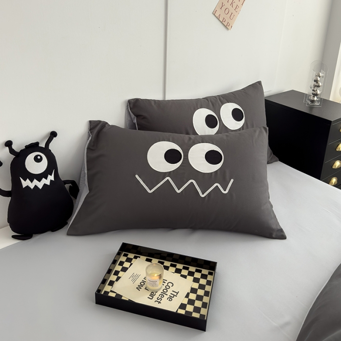 91家纺网 家纺一手货源 找家纺 曼谷 贴布绣四件套小怪兽柔软磨毛床上用品水洗棉套件 小怪兽-雾霾灰