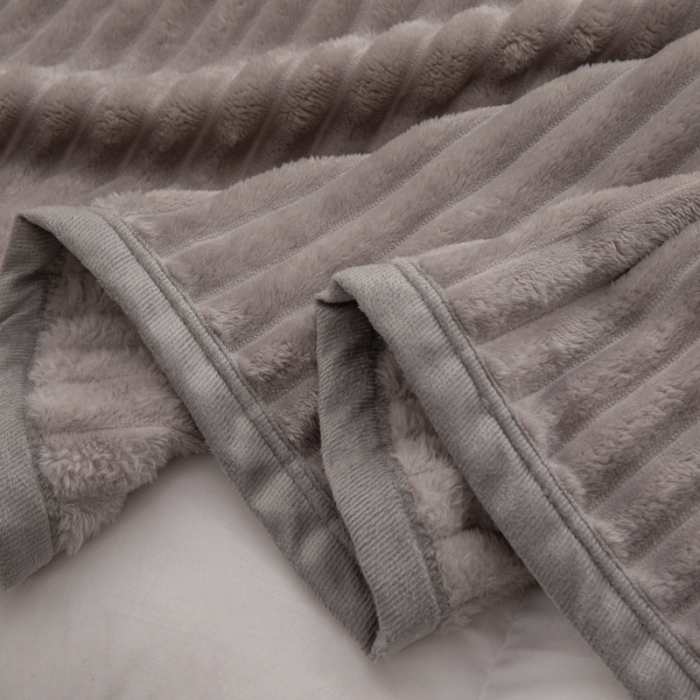 91家纺网 家纺一手货源 找家纺 卡琪曼 2023新款魔法绒毯子毛毯盖毯 灰色