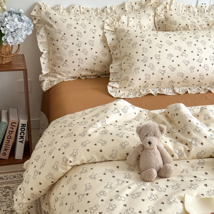 91家纺网 家纺一手货源 找家纺 棉生活 2025新款洛丽塔花边款全棉四件套 贝贝熊