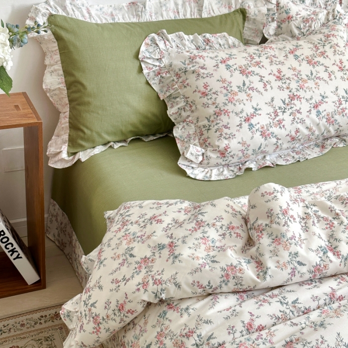 91家纺网 家纺一手货源 找家纺 棉生活 2025新款洛丽塔花边款全棉四件套 典雅花开