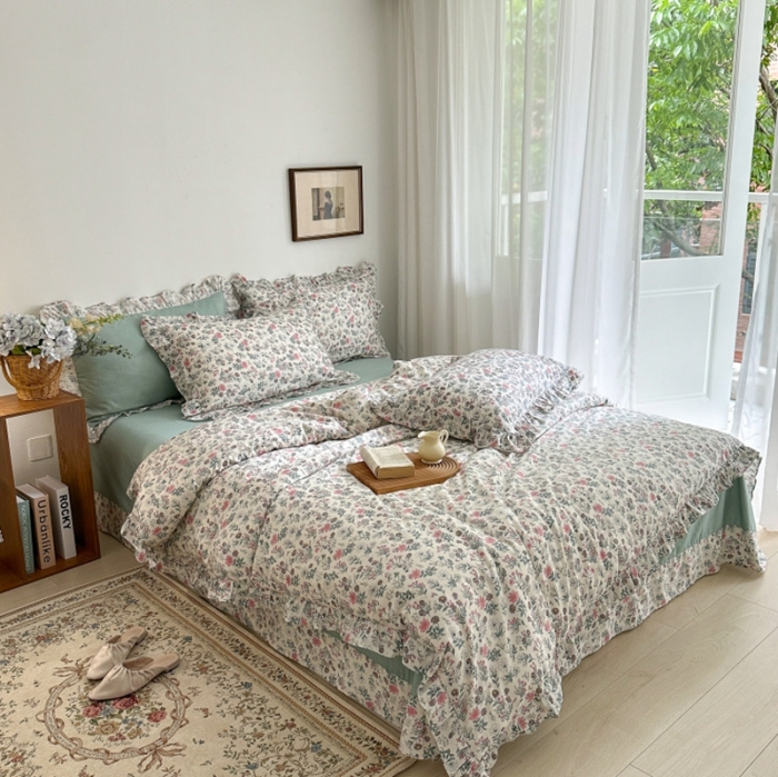 91家纺网 家纺一手货源 找家纺 棉生活 2025新款洛丽塔花边款全棉四件套 花田妙语