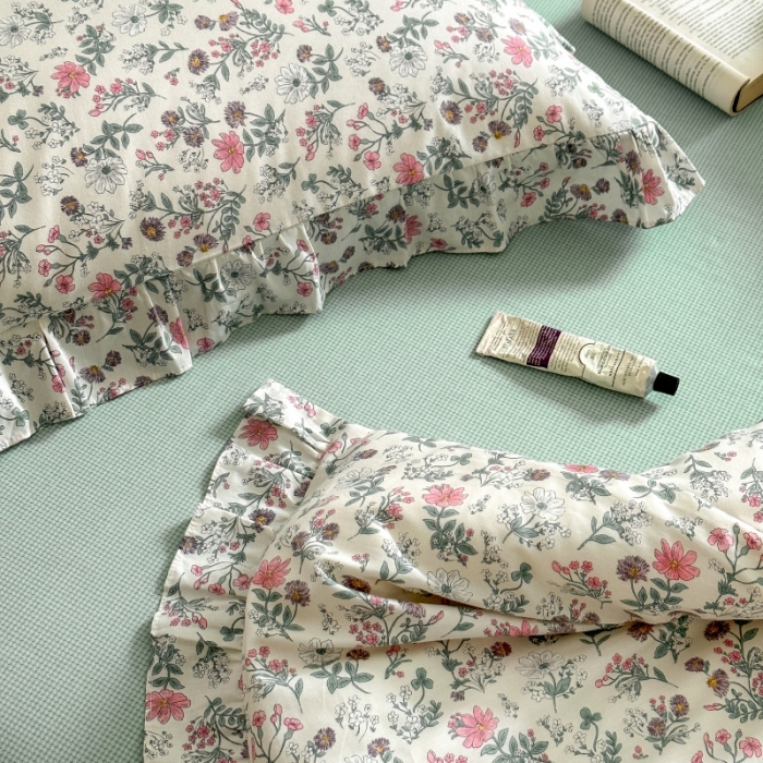 91家纺网 家纺一手货源 找家纺 棉生活 2025新款洛丽塔花边款全棉四件套 花田妙语