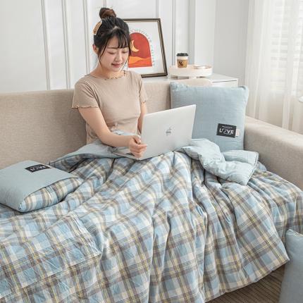 翰轩家居 2023新款全棉色织水洗棉大豆抱枕被 简约蓝