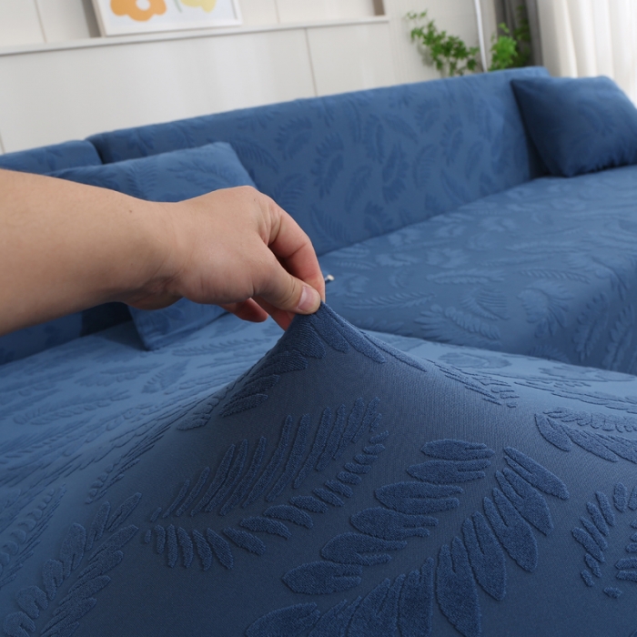91家纺网 家纺一手货源 找家纺 兴妮雅2023新款大树叶防水弹力沙发笠立体浮雕提花贵妃沙发套 孔雀蓝