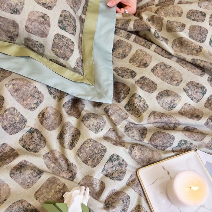 91家纺网 家纺一手货源 找家纺 由丽 2025新款数码印花四件套 心墙 咖