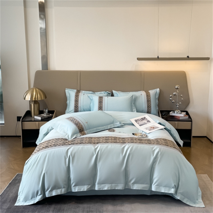 91家纺网 家纺一手货源 找家纺 魅都 100长绒棉简约轻奢贴布绣四件套-莫西卡 莫西卡-天空蓝