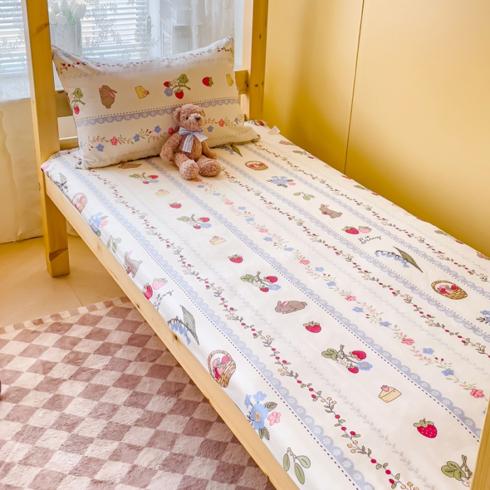 91家纺网 家纺一手货源 找家纺 金丝鸟 2023新款全棉加水晶绒棉加绒床垫套 蓝色花园