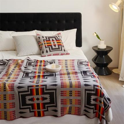 91家纺网 家纺一手货源 找家纺 暖绵绵 2025新款贝朗盖毯 灰色