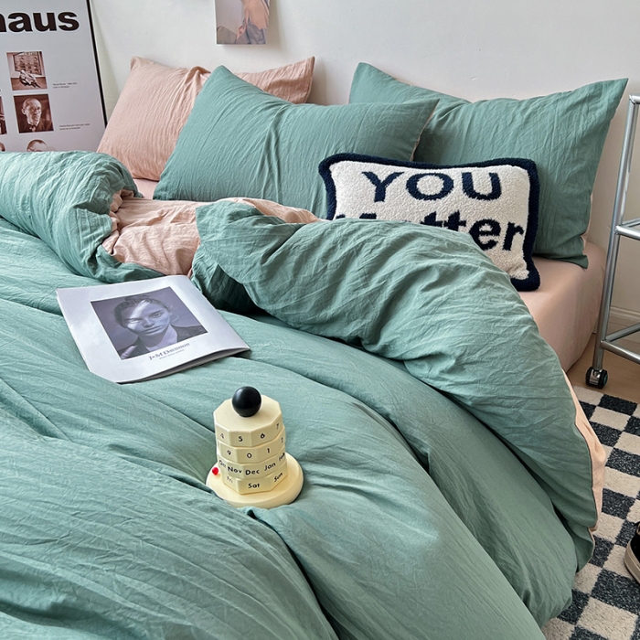 91家纺网 家纺一手货源 找家纺 水墨江南 2023新款超柔水洗棉简约纯色四件套 暗夜绿中驼