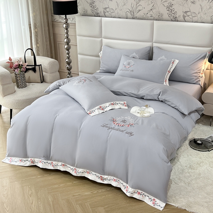 91家纺网 家纺一手货源 找家纺 易辰美 2024新款A类高克重水洗磨毛云柔棉刺绣四件套 绅士灰