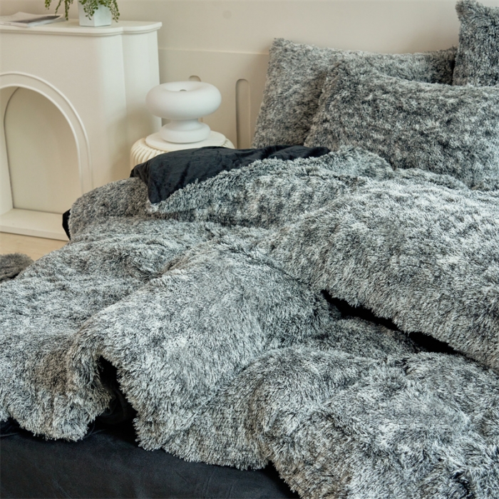 91家纺网 家纺一手货源 找家纺 品尚嘉家纺2025新款扎染水貂绒四件套长毛绒保暖套件 黑色磨白