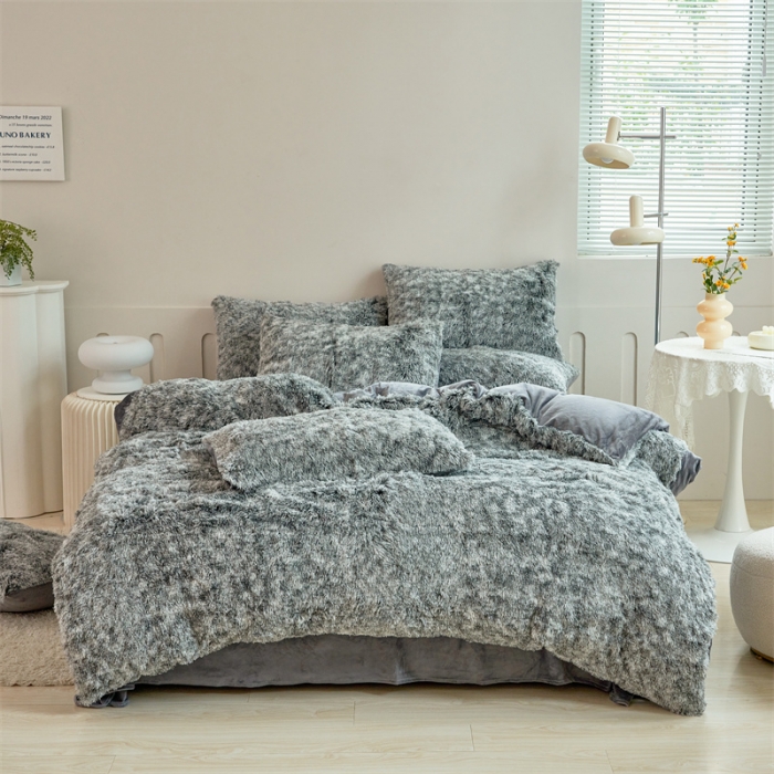 91家纺网 家纺一手货源 找家纺 品尚嘉家纺2025新款扎染水貂绒四件套长毛绒保暖套件 灰色磨白