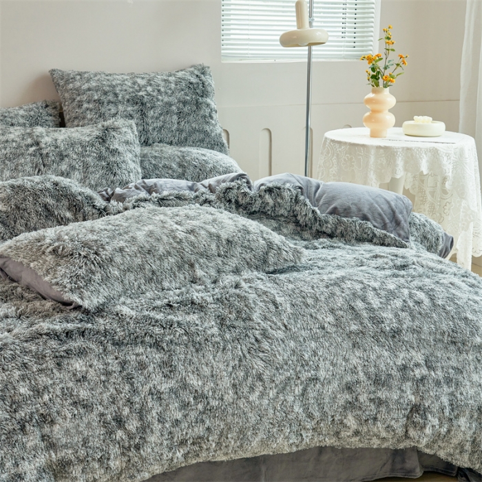 91家纺网 家纺一手货源 找家纺 品尚嘉家纺2025新款扎染水貂绒四件套长毛绒保暖套件 灰色磨白