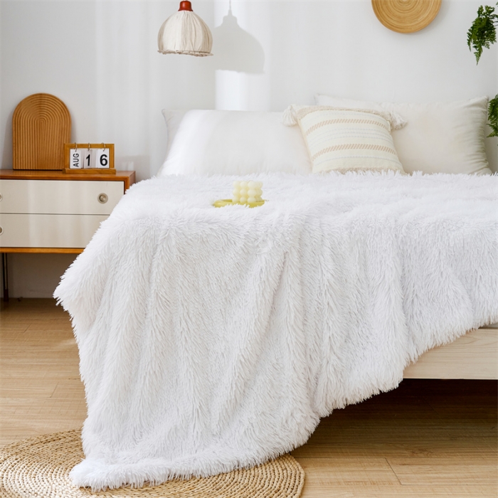 91家纺网 家纺一手货源 找家纺 品尚嘉2025水貂绒毛毯长毛绒法莱绒双层跨境外贸毯子 纯白