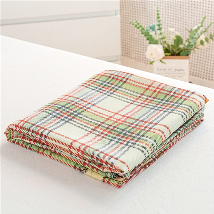 91家纺网 家纺一手货源 找家纺 首爱 2025新款竹纤维凉席三件套 欢乐羊-绿