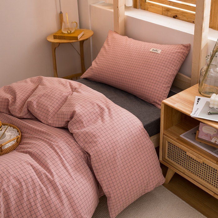 91家纺网 家纺一手货源 找家纺 柠萌 2025新款A类全棉色织水洗棉学生宿舍上下铺全棉三件套 豆沙小格