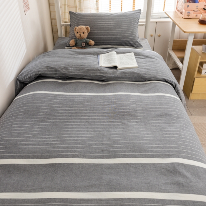 91家纺网 家纺一手货源 找家纺 柠萌 2025新款A类全棉色织水洗棉学生宿舍上下铺全棉三件套 灰白条