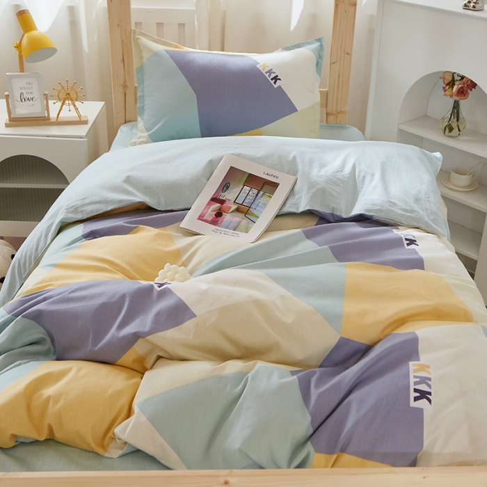 91家纺网 家纺一手货源 找家纺 晶缦家纺 2023新款全棉13372印花三件套 格致绿