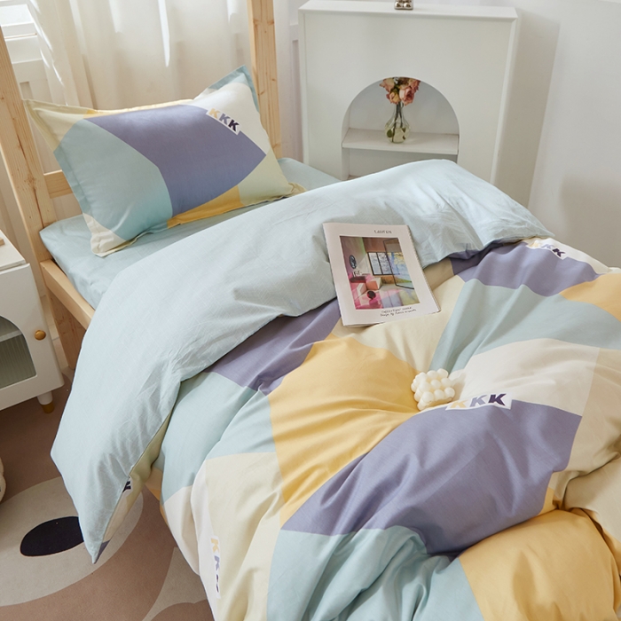 91家纺网 家纺一手货源 找家纺 晶缦家纺 2023新款全棉13372印花三件套 格致绿