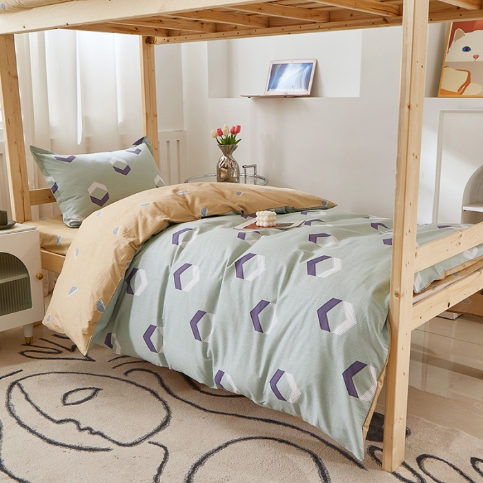 91家纺网 家纺一手货源 找家纺 晶缦家纺 2023新款全棉13372印花三件套 平行空间绿