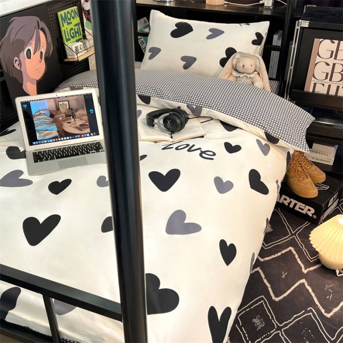 91家纺网 家纺一手货源 找家纺 HL原创 2023新款学生季宿舍套件三件套 爱心LOVE