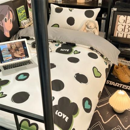 HL原创 2023新款学生季宿舍套件三件套 波点兔兔