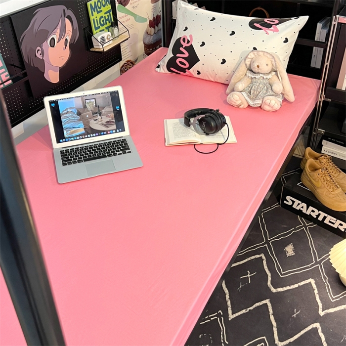 91家纺网 家纺一手货源 找家纺 HL原创 2023新款学生季宿舍套件三件套 城市之恋