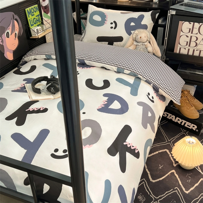 91家纺网 家纺一手货源 找家纺 HL原创 2023新款学生季宿舍套件三件套 格子字母