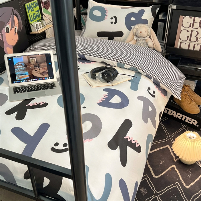 91家纺网 家纺一手货源 找家纺 HL原创 2023新款学生季宿舍套件三件套 格子字母
