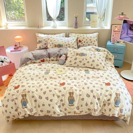 91家纺网 家纺一手货源 找家纺 (总) 桃子 2023新款ins小清新碎花卡通纯棉系列四件套