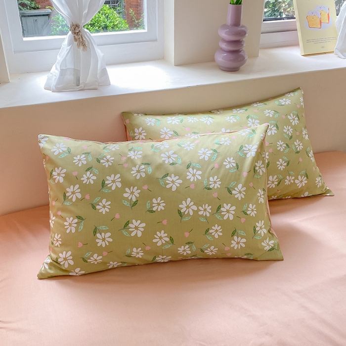 91家纺网 家纺一手货源 找家纺 桃子 2023新款ins小清新碎花卡通纯棉系列四件套 棉-椿野