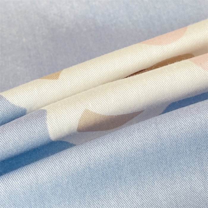 91家纺网 家纺一手货源 找家纺 名兮 2023新款全棉学生上下铺床单 抱抱熊