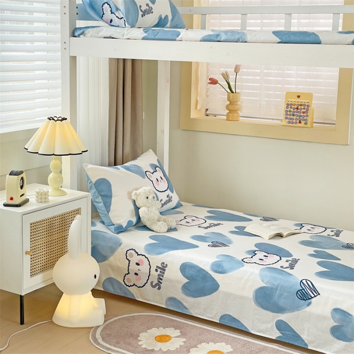 91家纺网 家纺一手货源 找家纺 名兮 2023新款全棉学生上下铺床单 波波熊