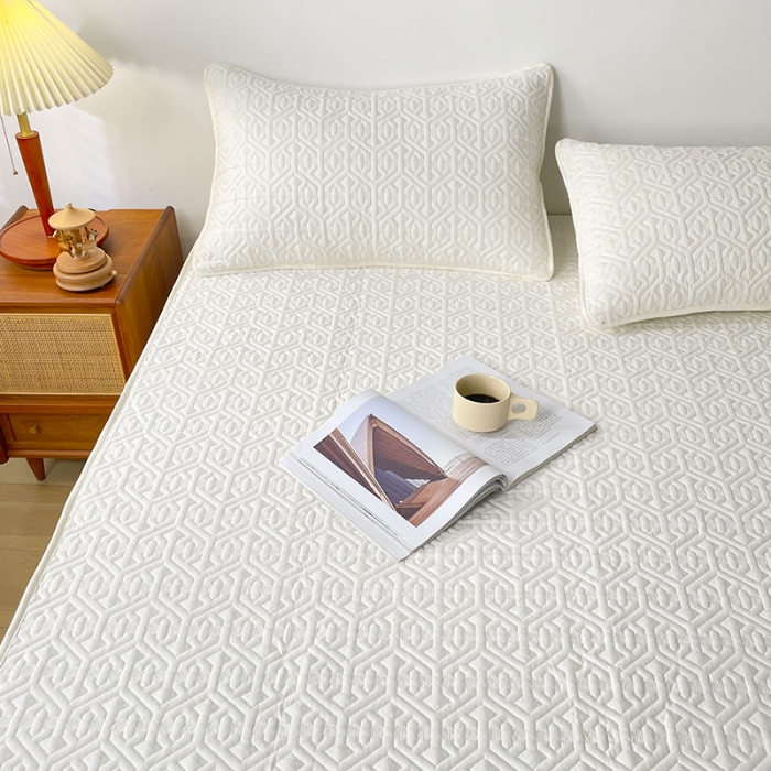 91家纺网 家纺一手货源 找家纺 丝涟 2023新款A类水洗亲肤棉抗菌防螨夹棉床笠 月光白