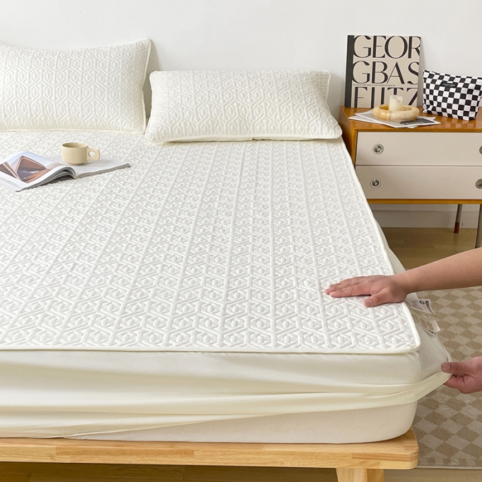 91家纺网 家纺一手货源 找家纺 丝涟 2023新款A类水洗亲肤棉抗菌防螨夹棉床笠 月光白